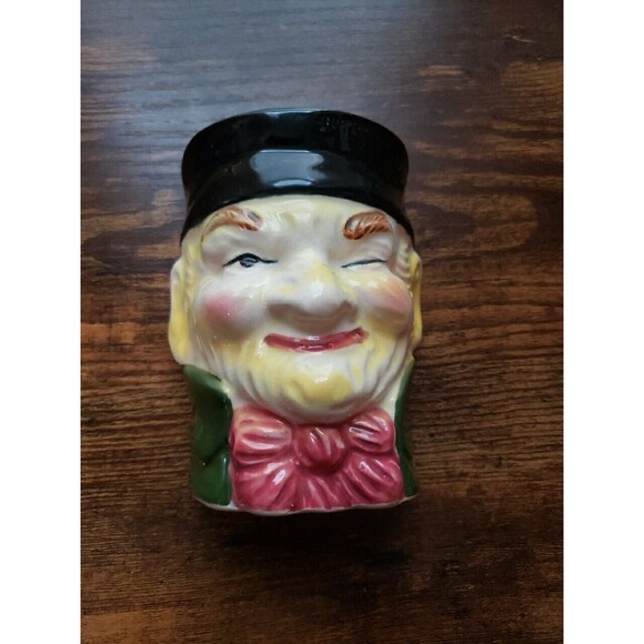 Vintage Charlie Toby Head Vase Porcelain Wall Pocket Winking Old Man Green Tie - Picture 2 of 11
